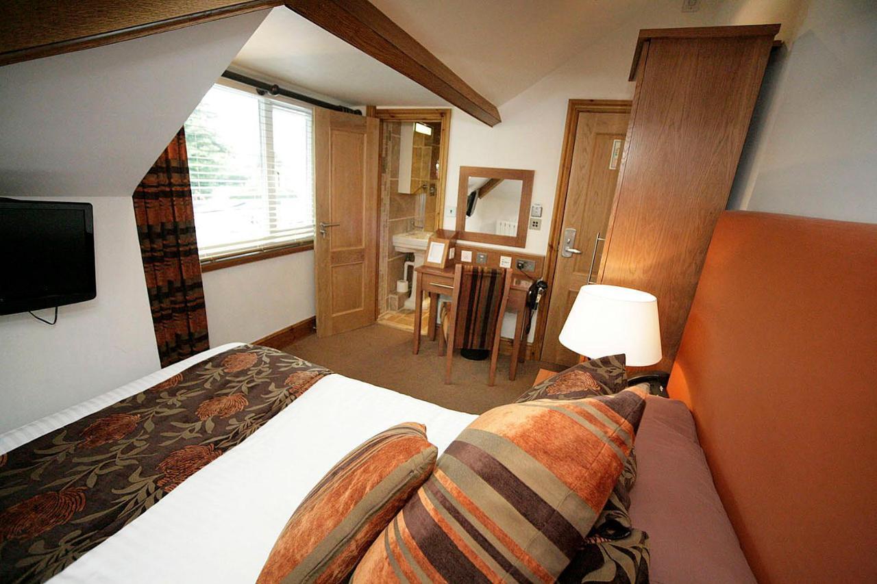 Oxwich Bay Hotel Суонси Экстерьер фото