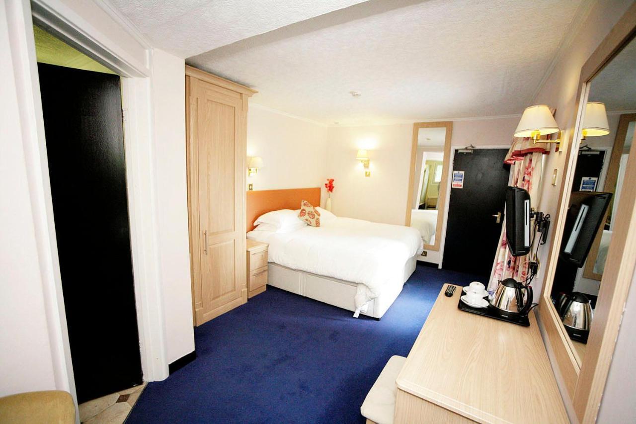 Oxwich Bay Hotel Суонси Экстерьер фото
